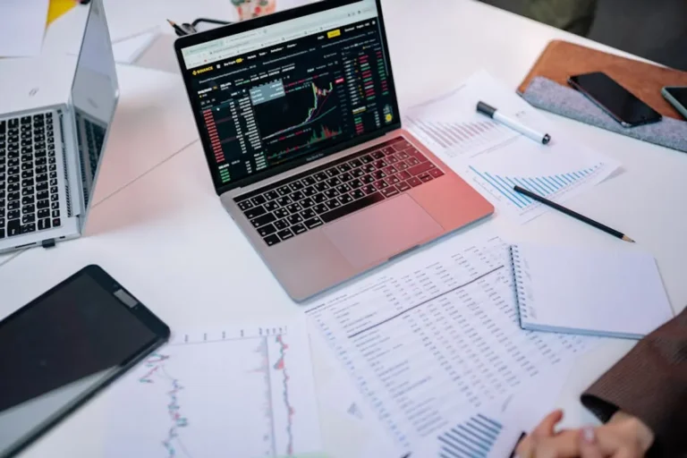 EditPro Tips AI Explained Through the Lens of consumer technology