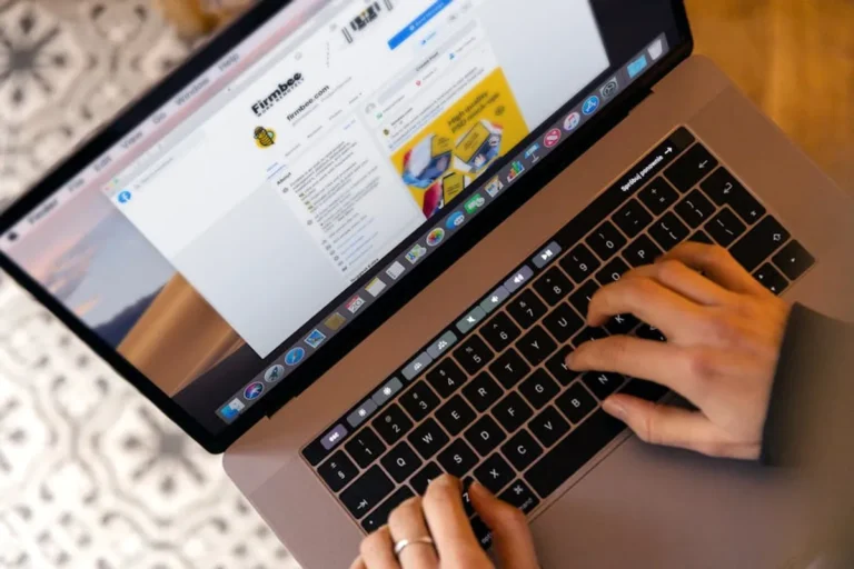 fontmirror.com Insights: From Search Intent to Helpful Content